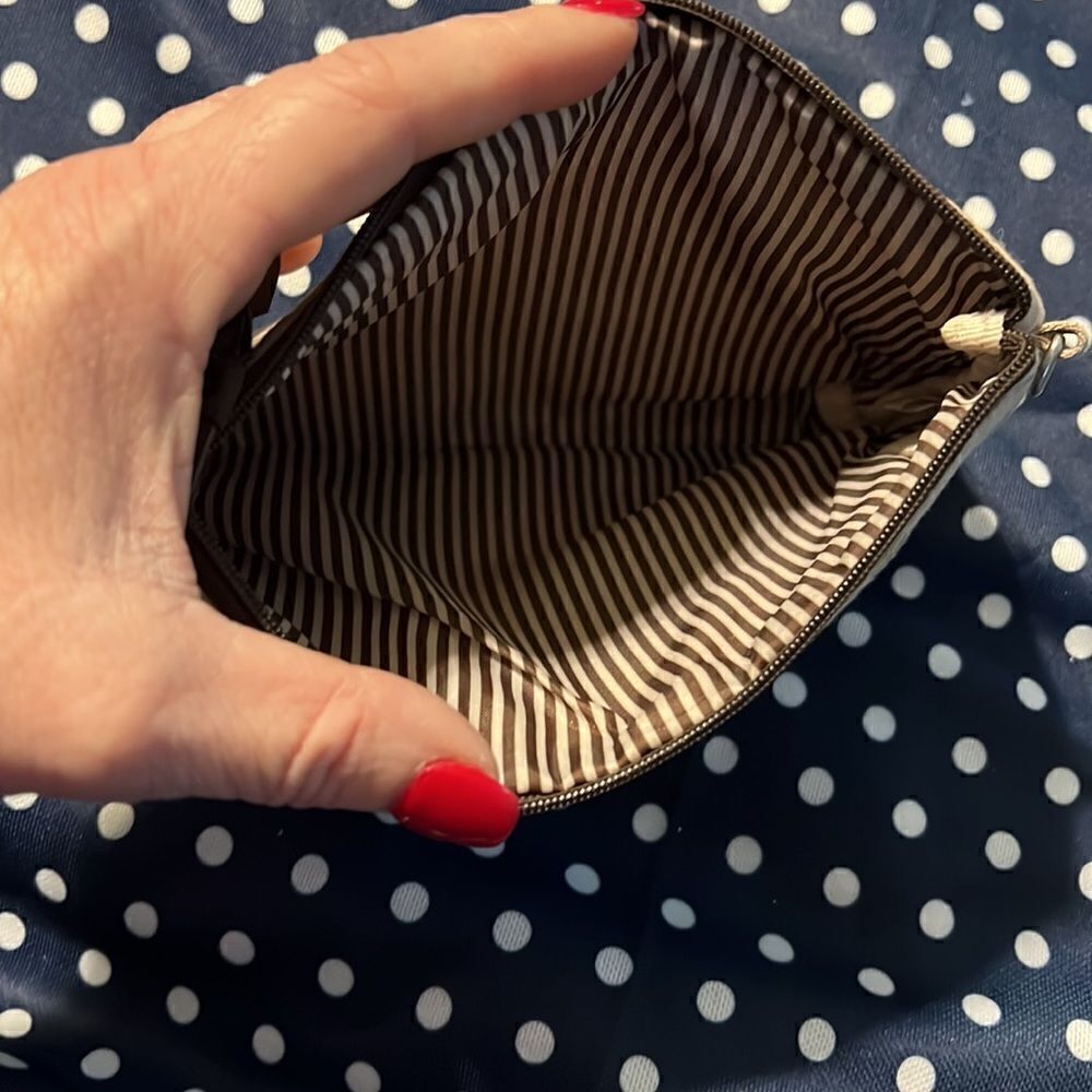 Thirty-One Makeup Pouch  - Picture 3 of 5